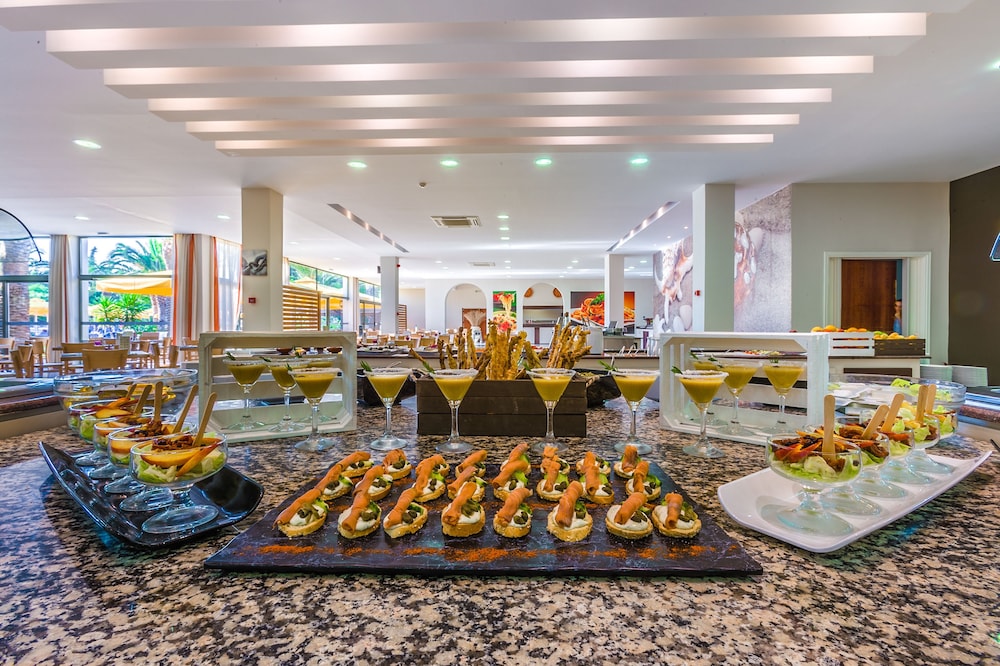 

Milano - Agios Fokas - Kipriotis Hippocrates Hotel