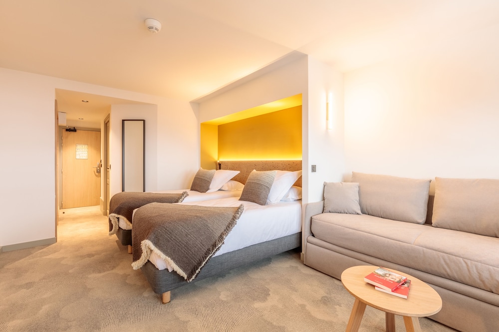 

Napoli - Arc 2000 - La Cachette, Friendly Hotel & Spa