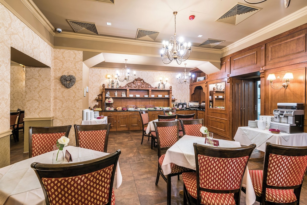 

Roma - Wroclaw - Hotel Europejski Wrocław Centrum