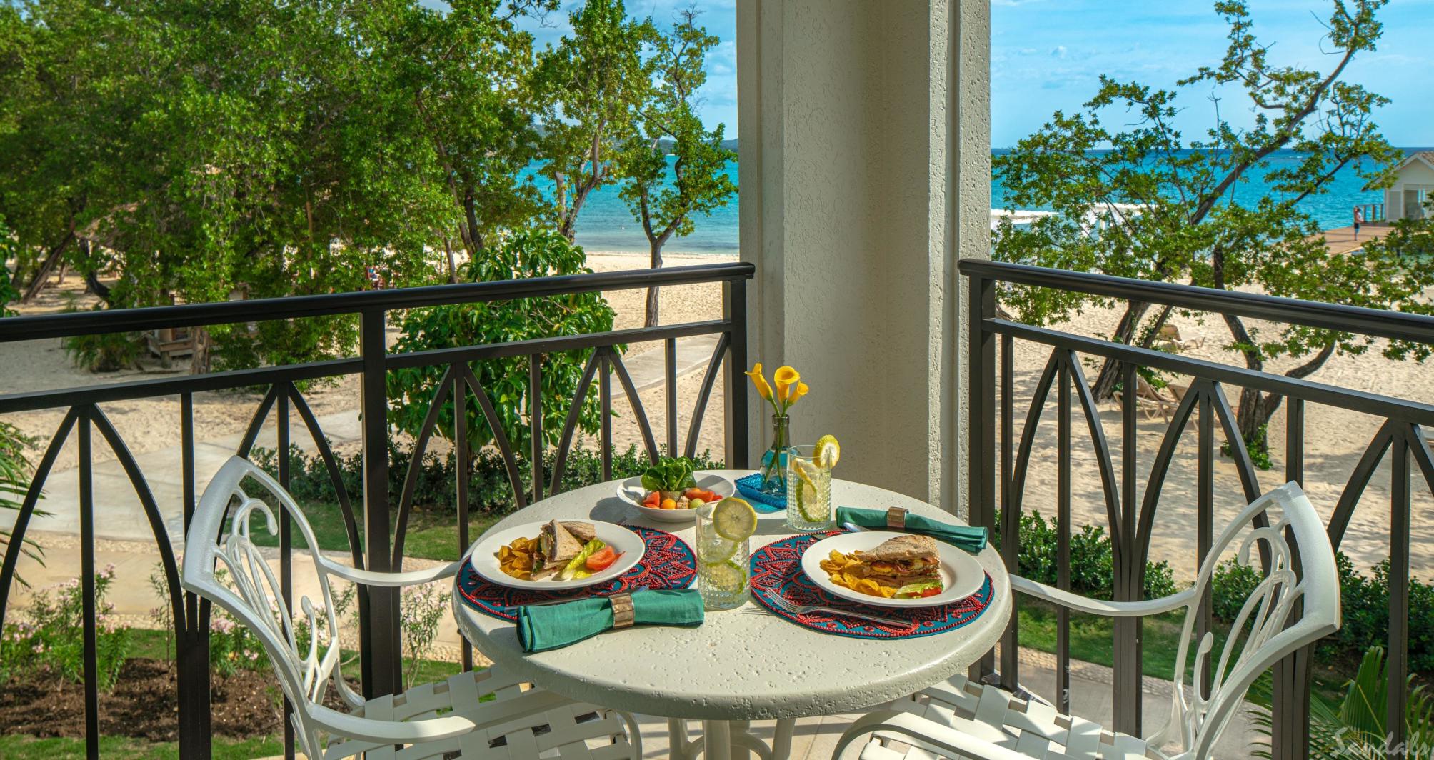 

Venezia - Whitehouse - Sandals South Coast