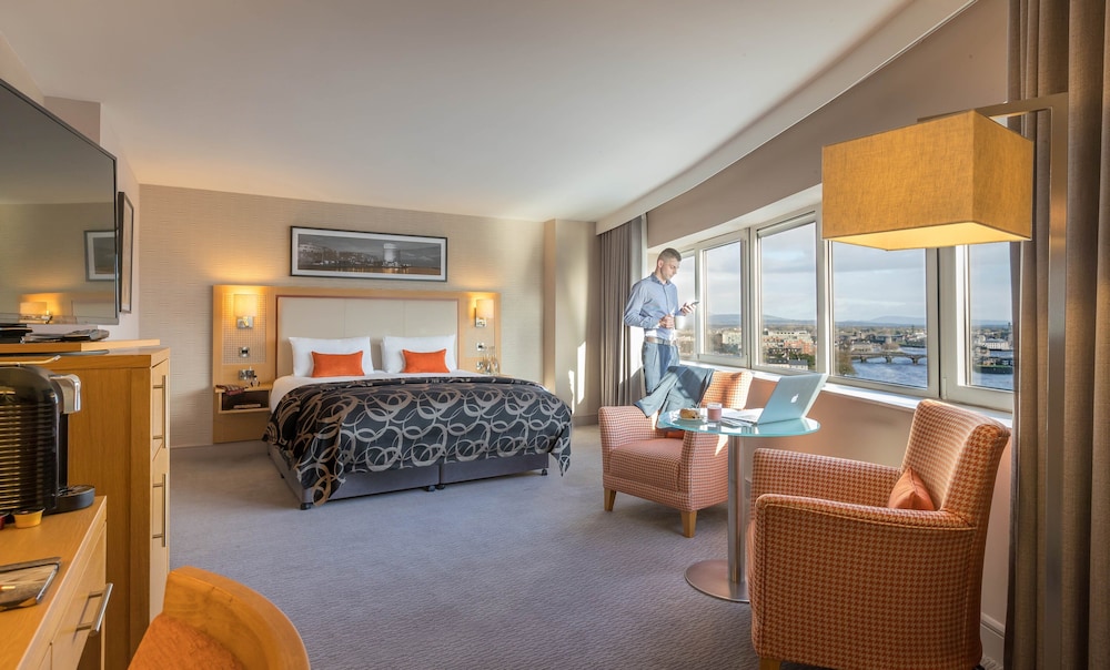 

Milano - Limerick - Clayton Hotel Limerick