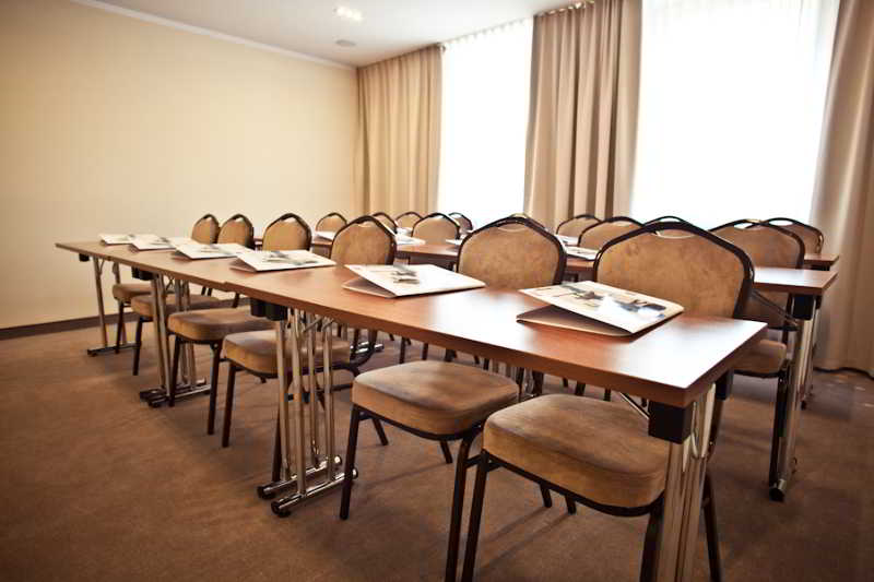 

Milano - Nowy Dwór Mazowiecki - Hotel Mazovia Airport Modlin