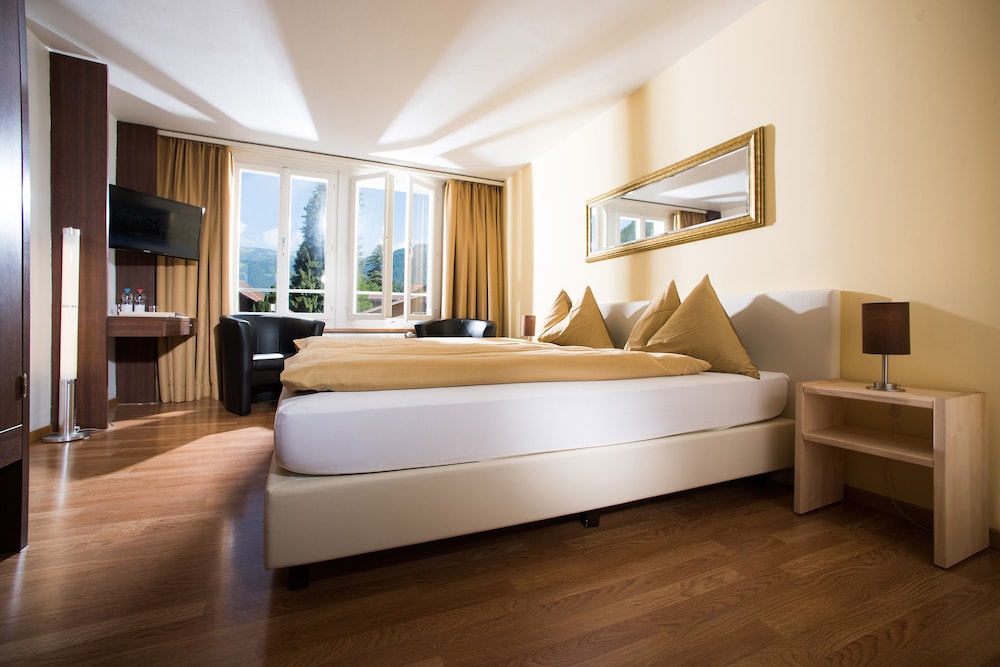 

Bari - Wengen - Jungfrau Hotel