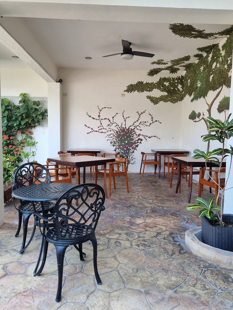 

Roma - Cozumel - Hotel Plaza Cozumel