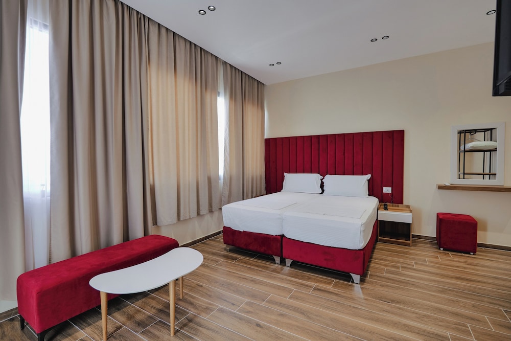 

Bologna - Sarandë - Armar Hotel