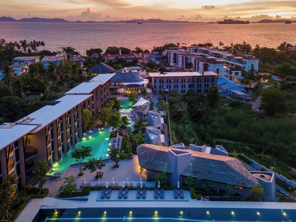 

Roma - Klong Muang Beach - VARANA Krabi Hotel