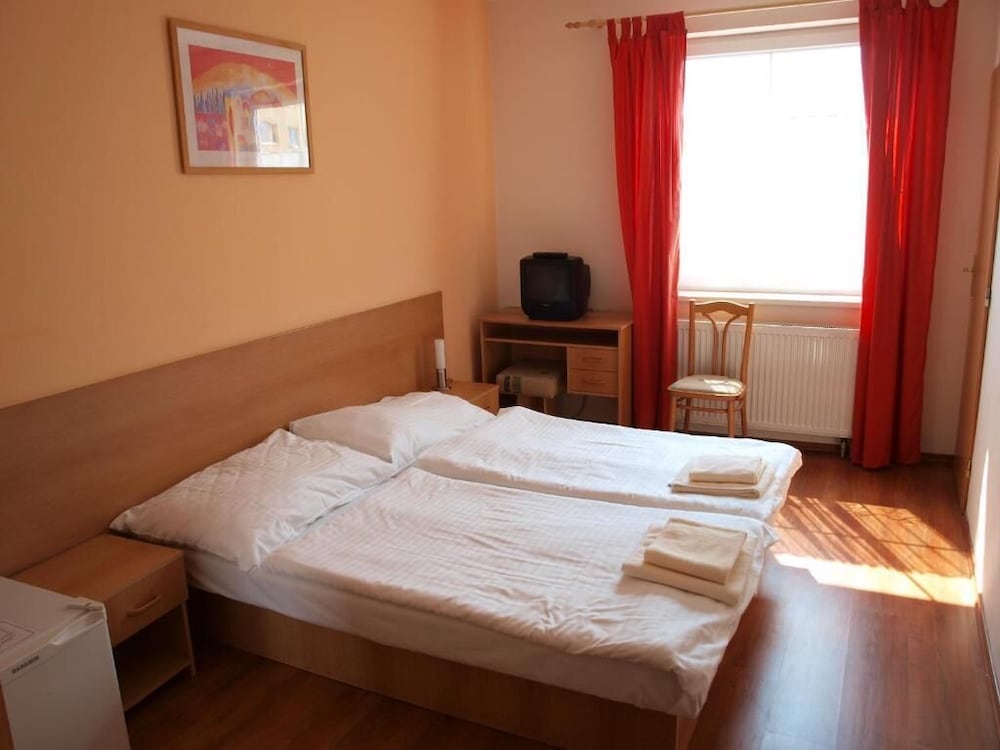 

Milano - Bratislava - Hotel Dominika