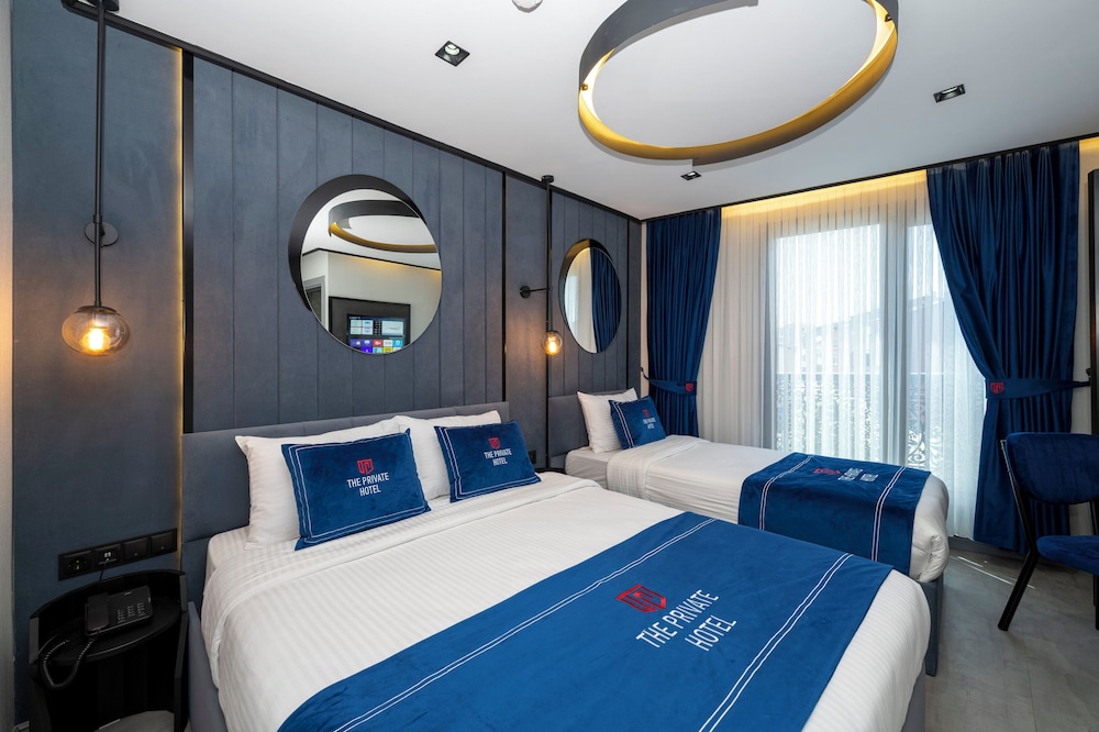 

Bologna - Istanbul, New Airport - The Private Airport Hotel