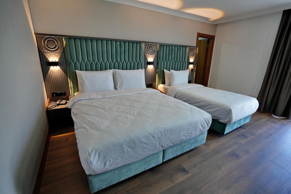 

Catania - Istanbul, New Airport - Shelton Airport Hotel