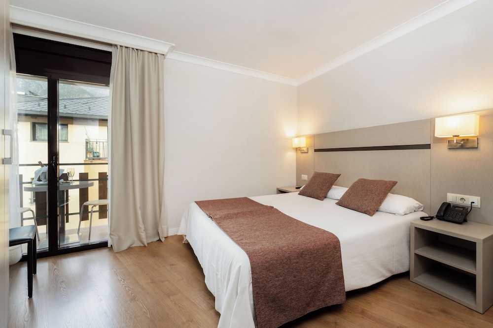 

Milano - Anyós - Hotel & Aparthotel Cosmos