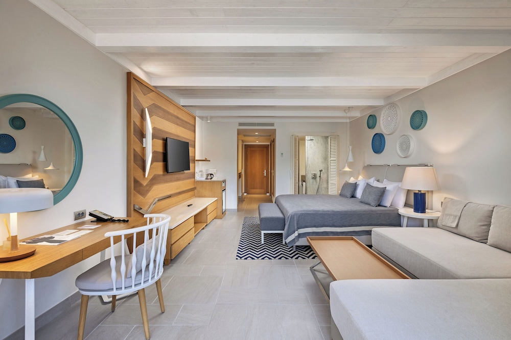 

Milano - Güvercinlik - Titanic Luxury Collection Bodrum