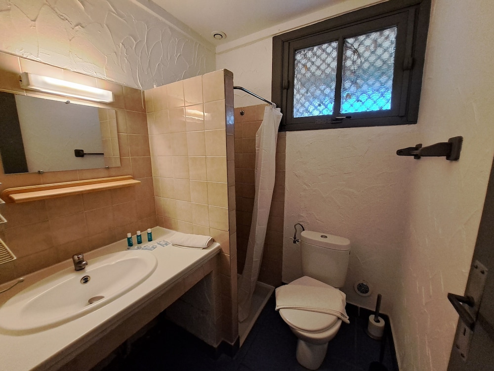 

Trieste - Porto-Vecchio - Bungalows Filippi