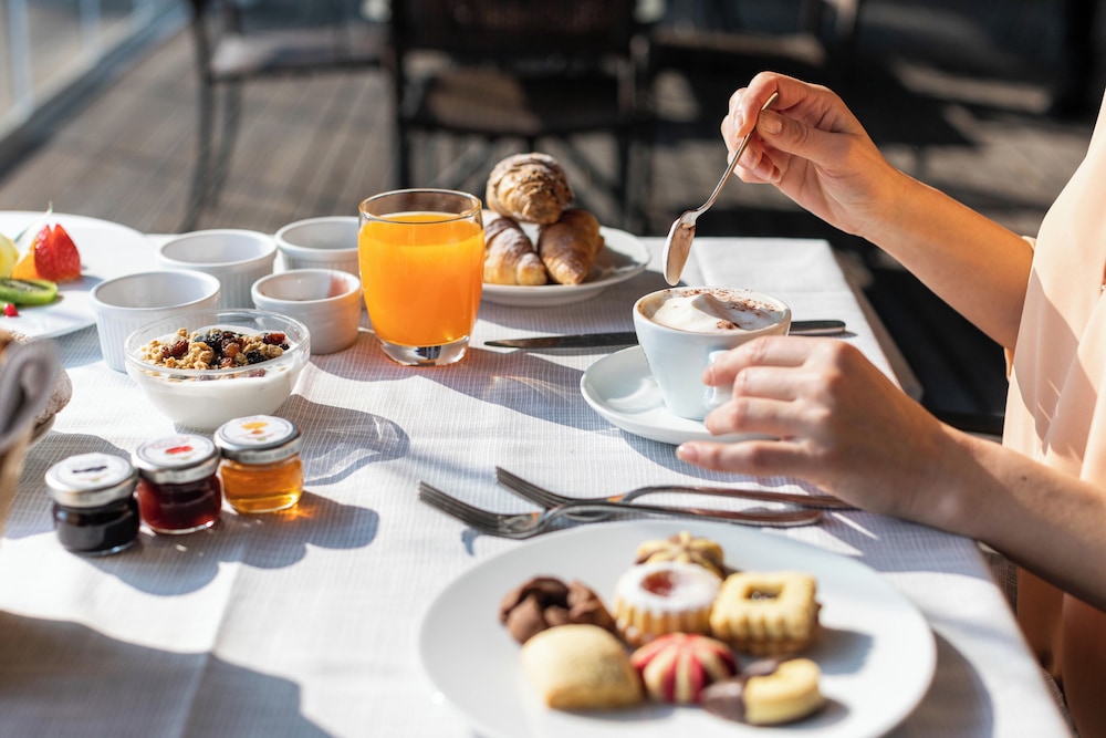 

Lamezia Terme - Bologna - Living Place Hotel