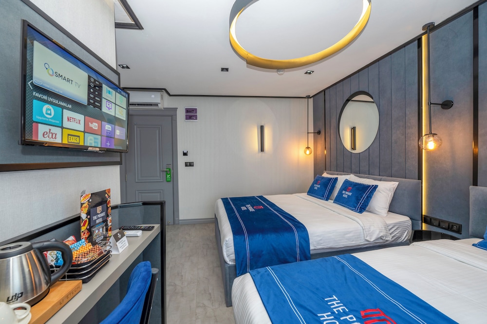

Venezia - Istanbul, New Airport - The Private Airport Hotel