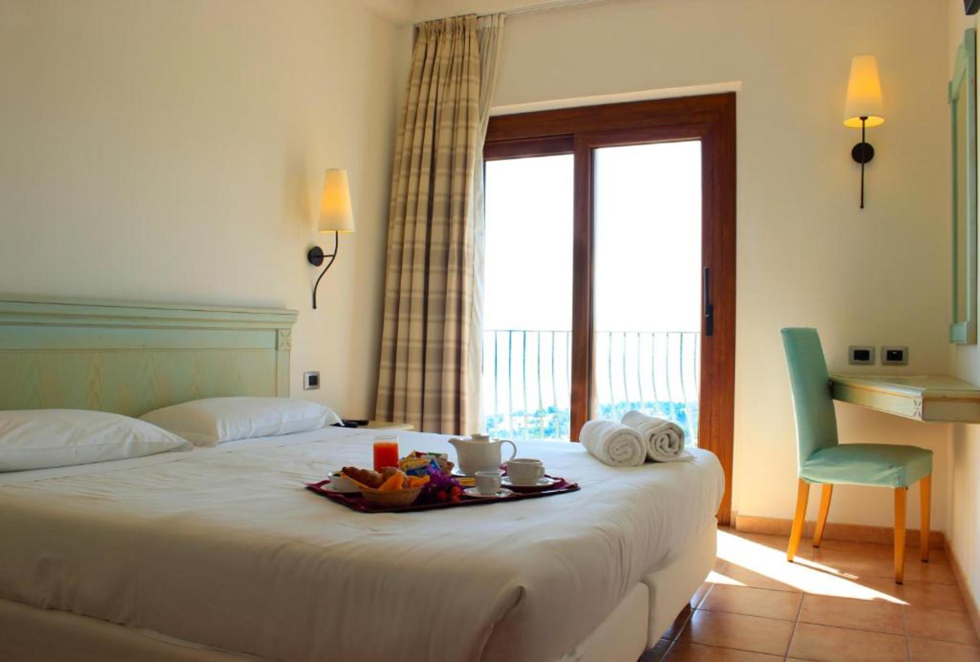 

Bologna - Dorgali - Hotel Brancamaria