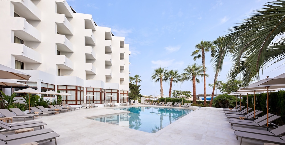 

Roma - Santa Eulalia del Río - Hotel Tres Torres