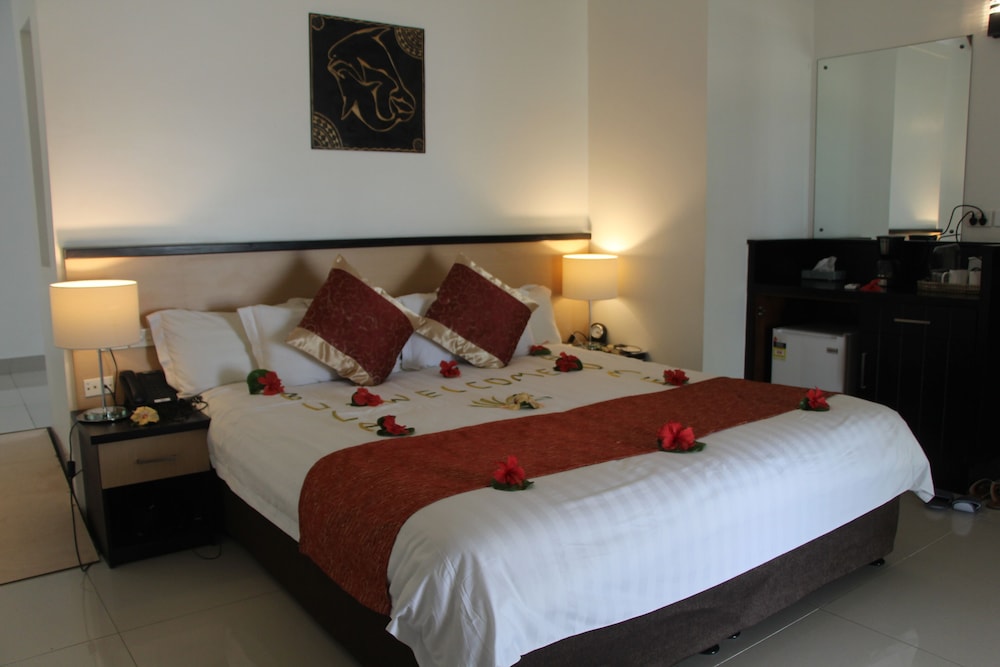 

Bologna - Lautoka - Landers Bay Resort & Spa Fiji - Adults Only