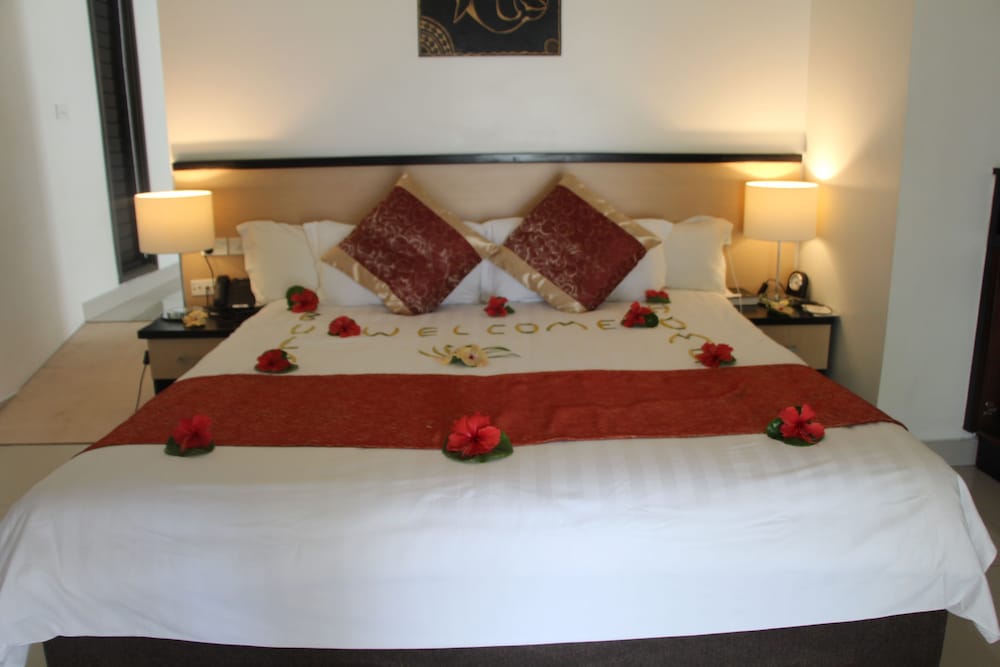 

Roma - Lautoka - Landers Bay Resort & Spa Fiji - Adults Only