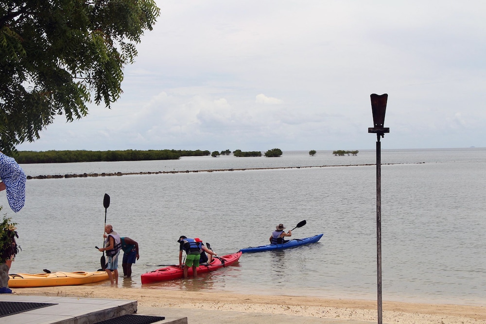 

Milano - Lautoka - Landers Bay Resort & Spa Fiji - Adults Only