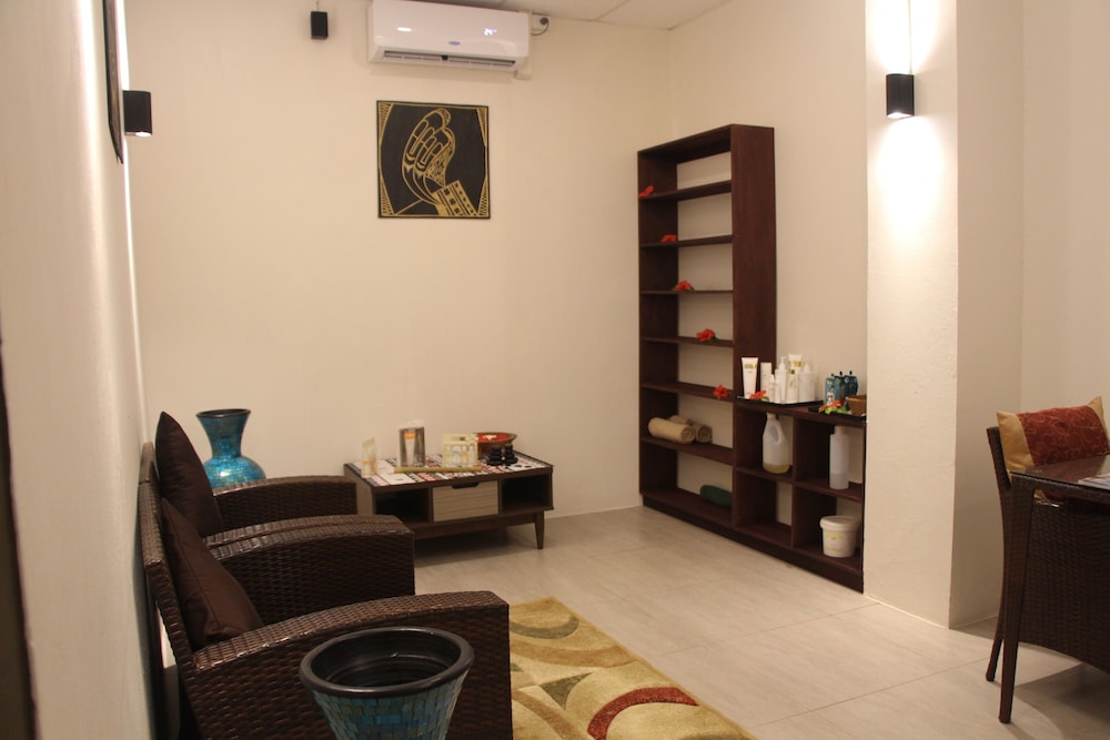 

Milano - Lautoka - Landers Bay Resort & Spa Fiji - Adults Only