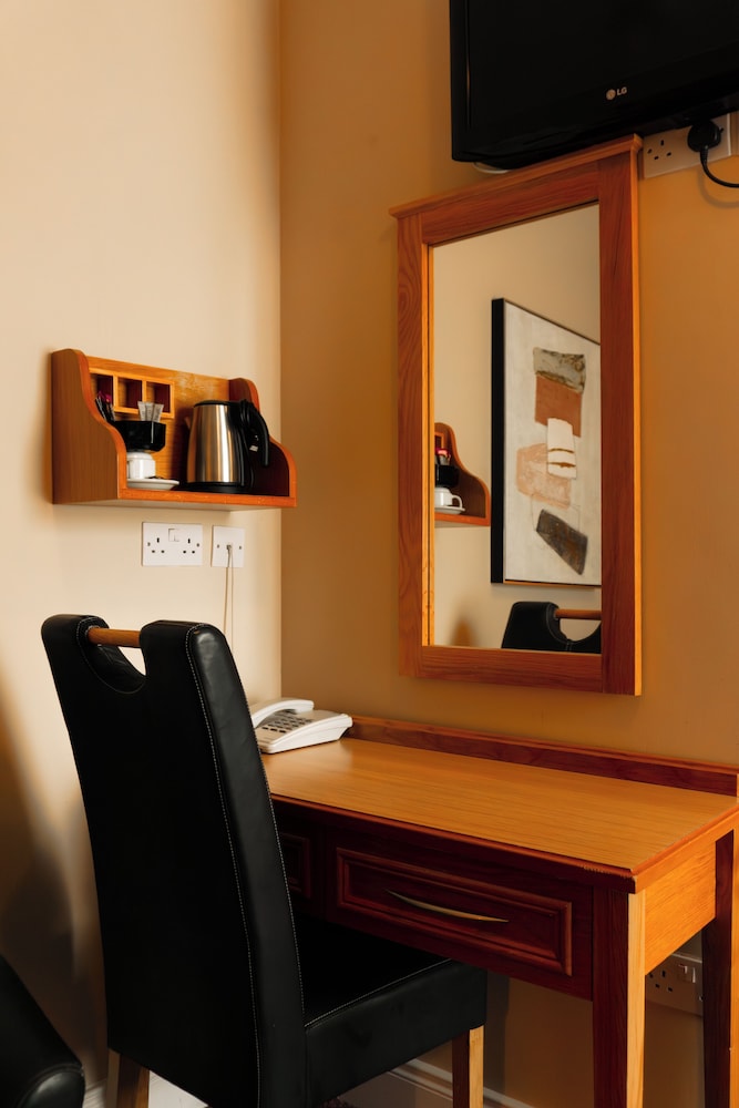 

Napoli - Dublino - Phoenix Park Hotel