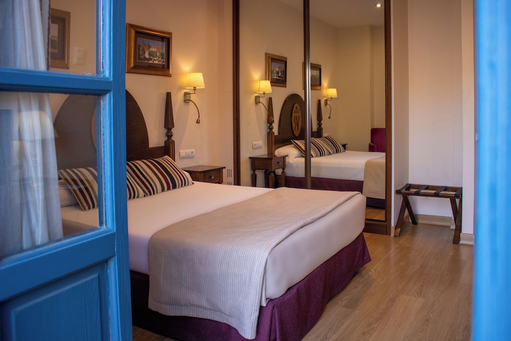 

Bologna - San Juan de Aznalfarache - Hotel YIT Vereda Real