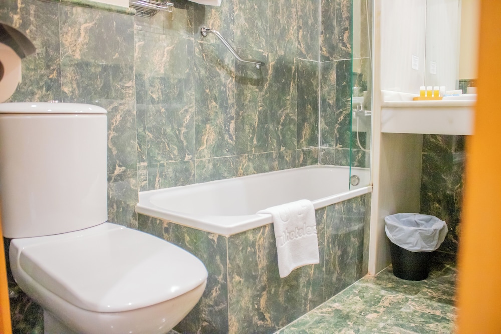 

Alghero - Siviglia - Hotel YIT Vereda Real