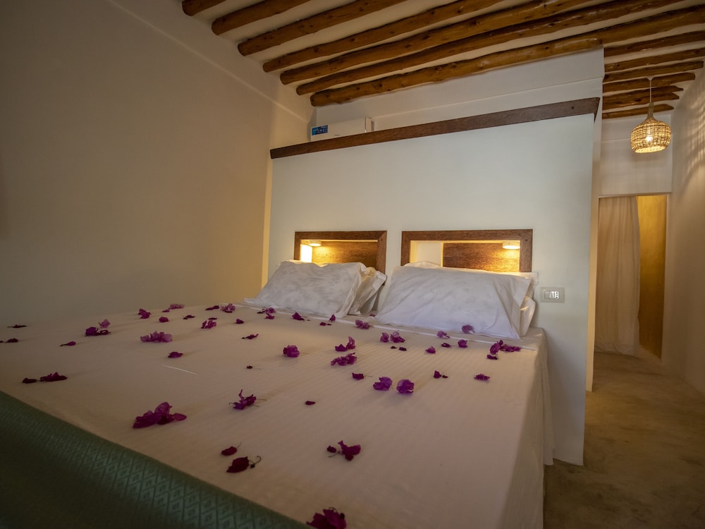 

Bologna - Pingwe - Tropical Boutique Hotel & Resto