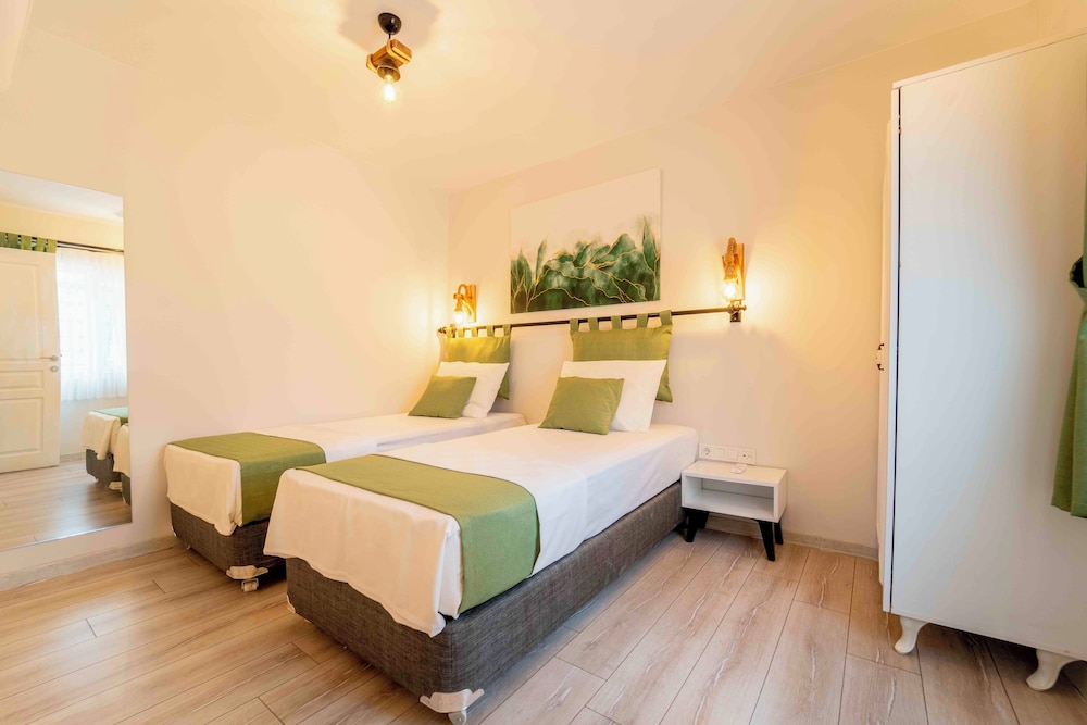 

Bologna - Beldibi - Kamkat Otel