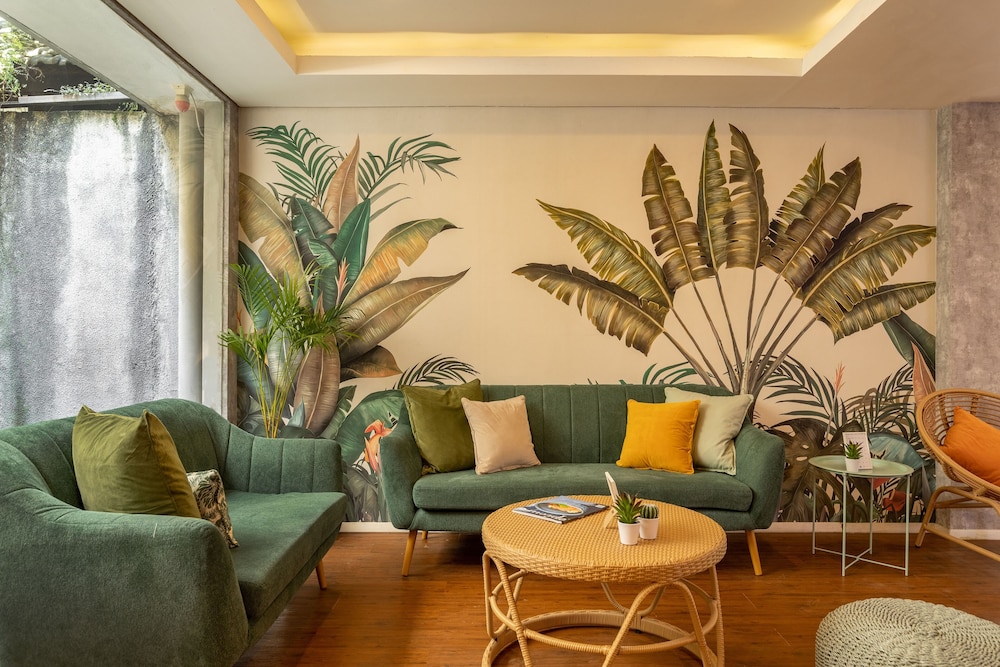 

Napoli - Seminyak - Bali - Cove Renata