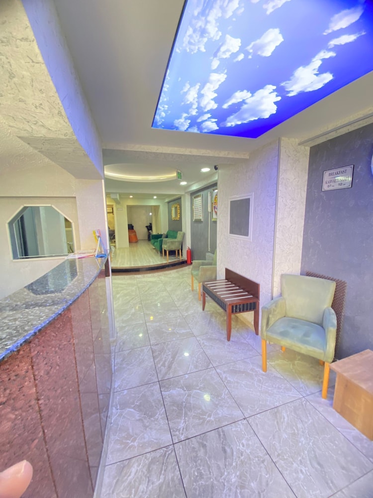 

Bologna - Beyoğlu - Abam Hotel