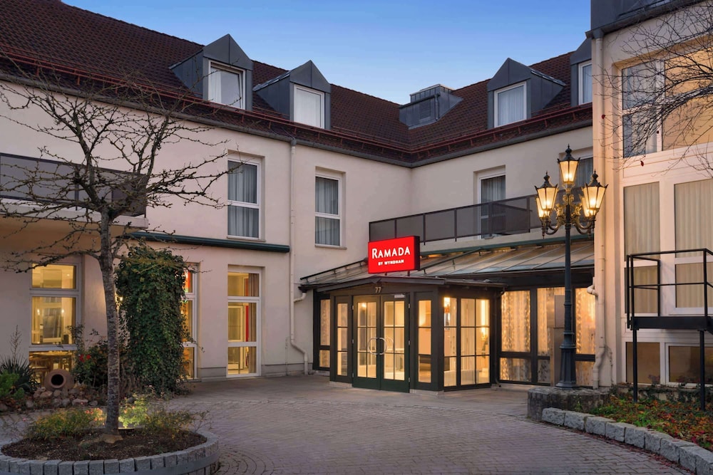 

Roma - Erding - Ramada by Wyndham München Airport