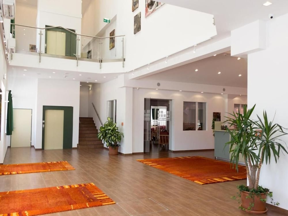 

Milano - Wiener Neustadt - WinRooms "hotel&appartement