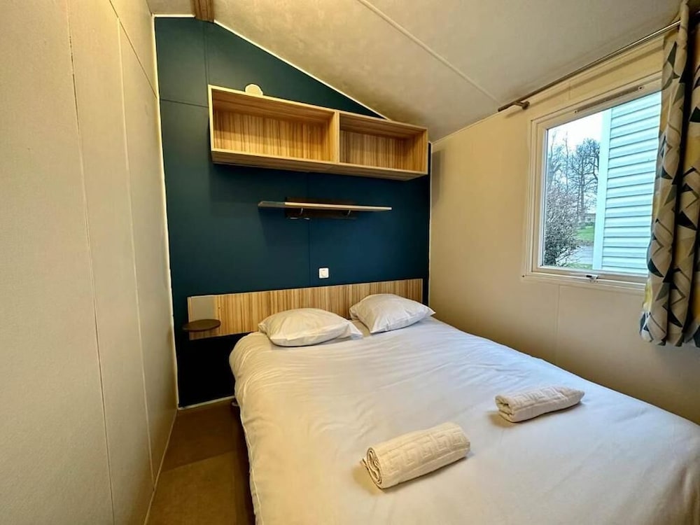 

Lamezia Terme - Collegien - Camping Le Parc de Paris