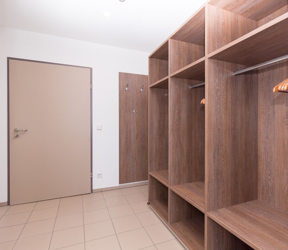 

Milano - Wiener Neustadt - WinBudget "bed&breakfast