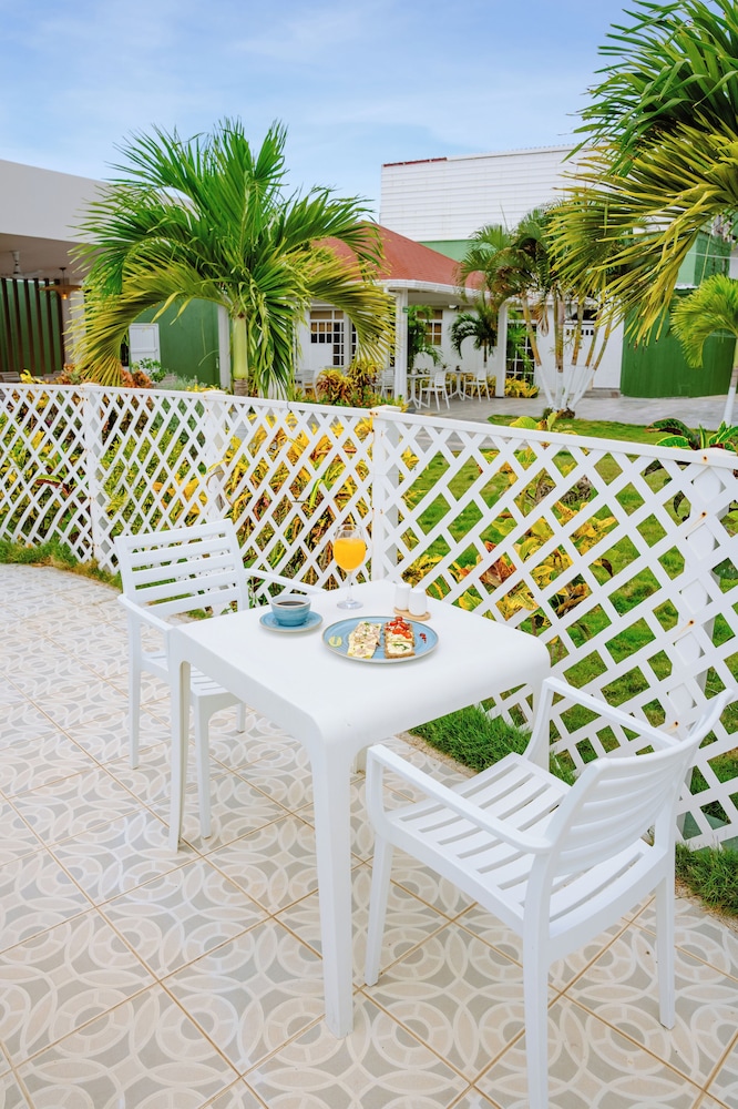 

Milano - San Andrés - Koray Hotel
