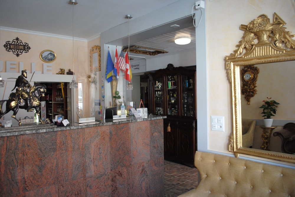 

Napoli - Landquart - Esos Hotel Quelle