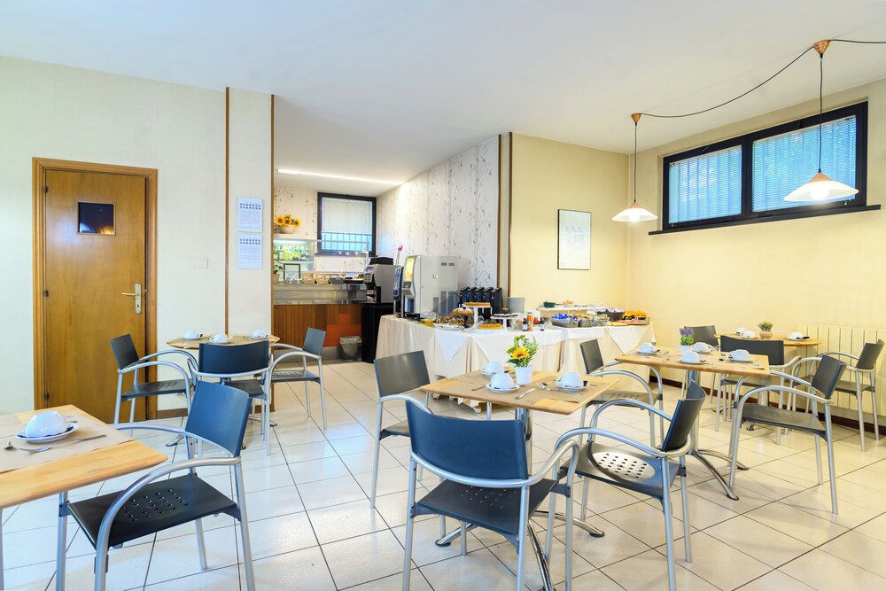 

Cagliari - Siena - Hotel Anna Siena Nord