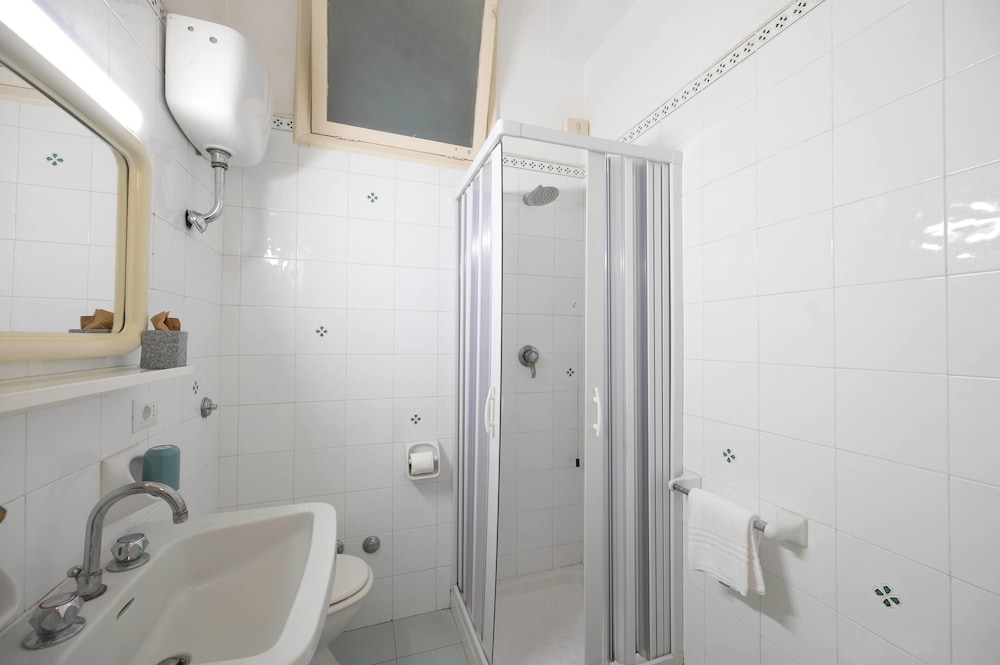 

Venezia - Ischia - Villa Diana - Beach & Rooms