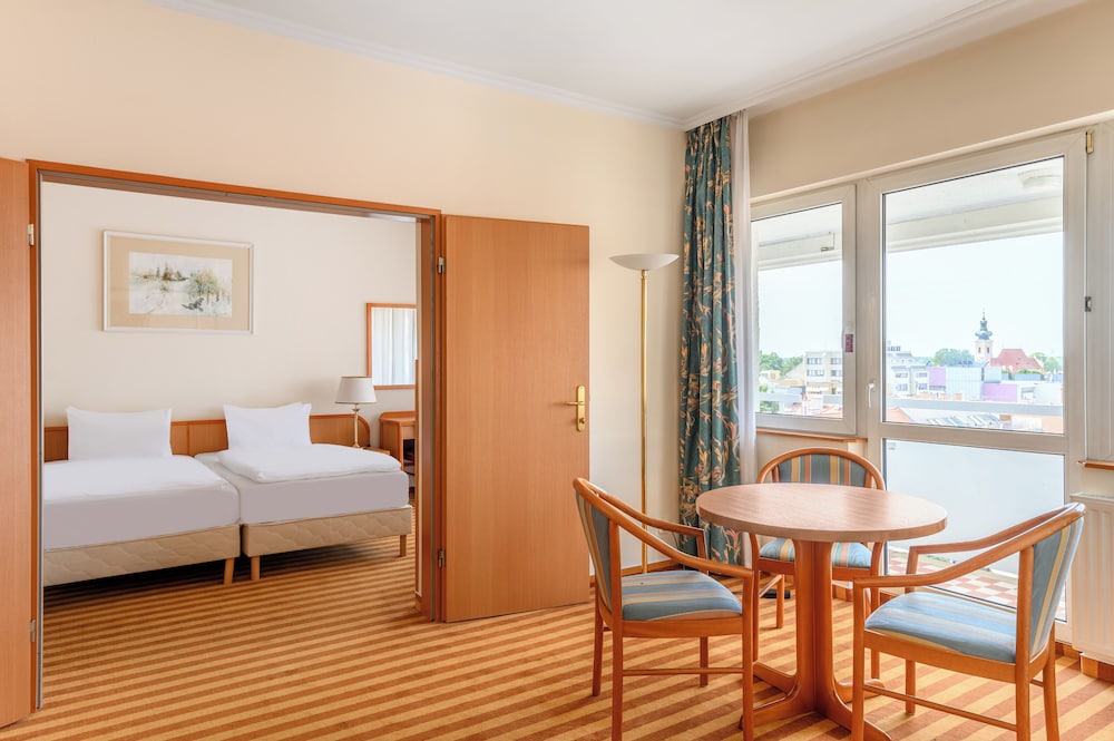 

Bologna - Győr - Danubius Hotel Raba