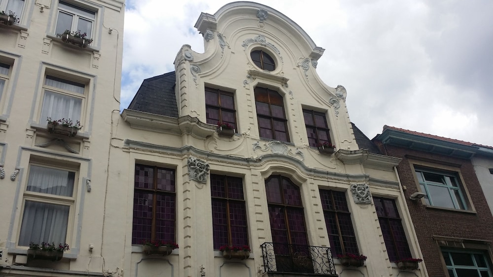 

Venezia - Gent - Cour St Georges