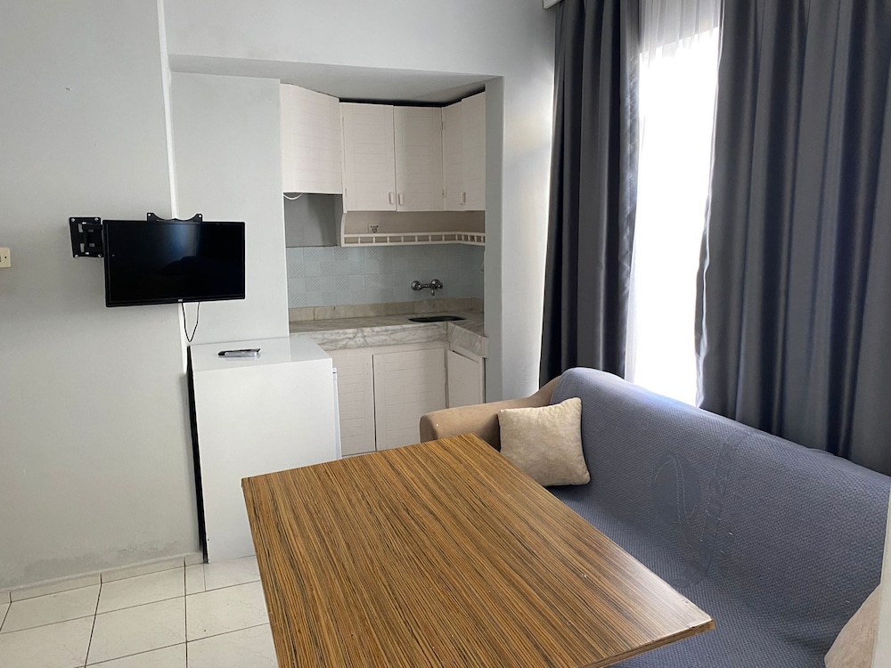 

Milano - Alanya - Rosella Hotels