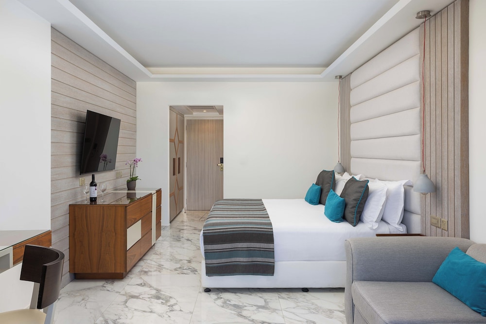 

Milano - Pyrgos - Atlantica Bay - Adults Only