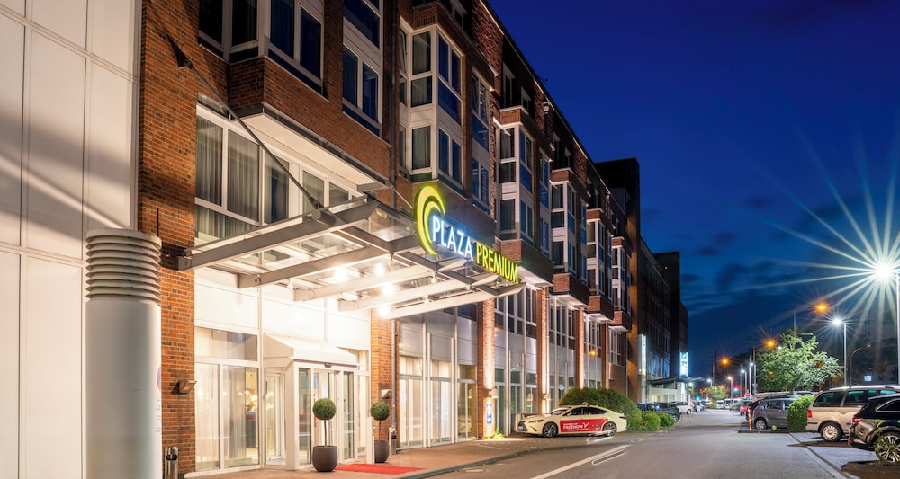 

Bologna - Colonia - PLAZA Premium Köln