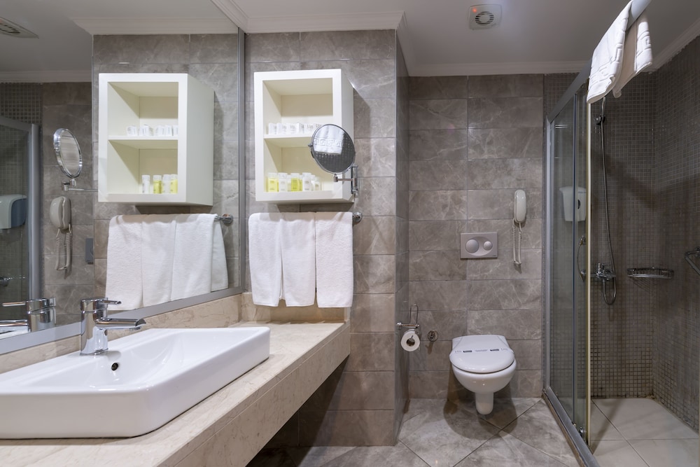 

Venezia - Kizilagac - Lake River Side Hotel Spa