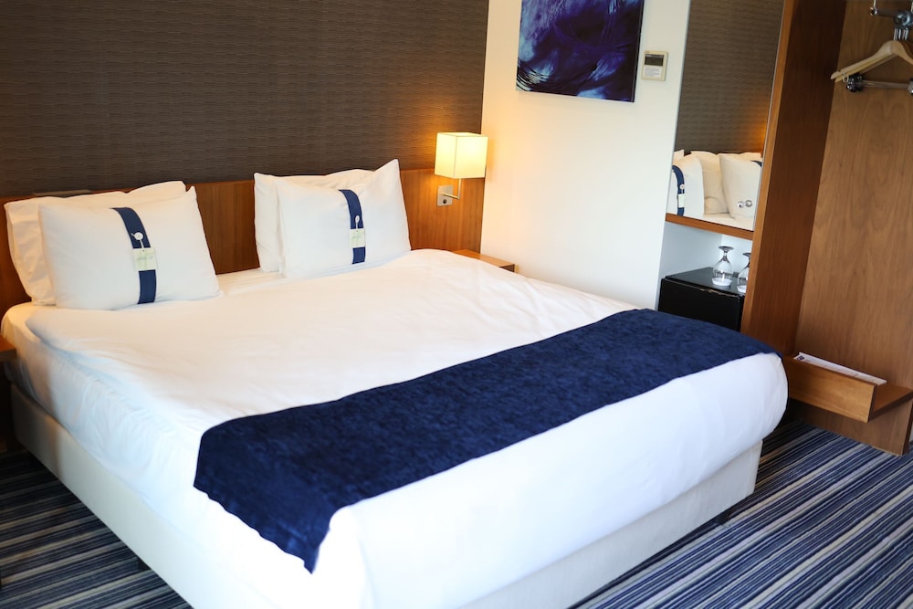 

Milano - Manisa - Holiday Inn Express Manisa - West