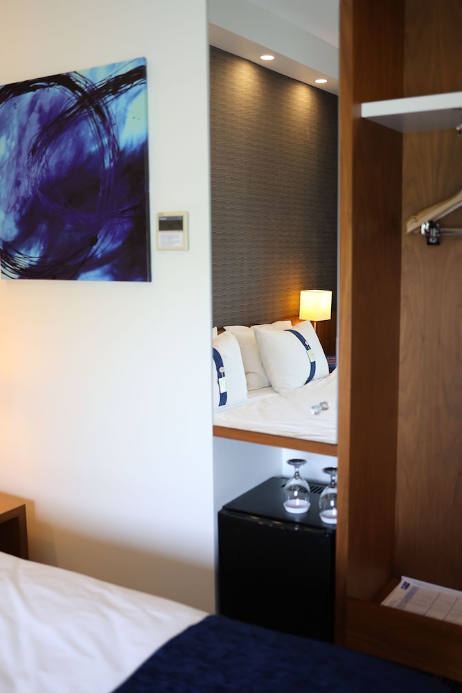 

Milano - Manisa - Holiday Inn Express Manisa - West
