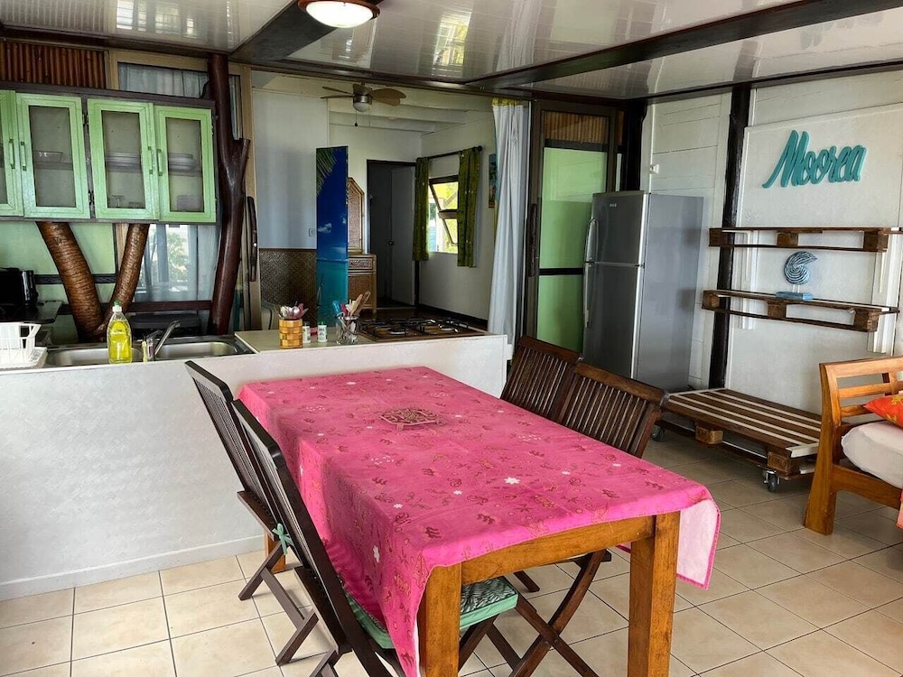 

Roma - Moorea - Linareva Moorea Beach Resort