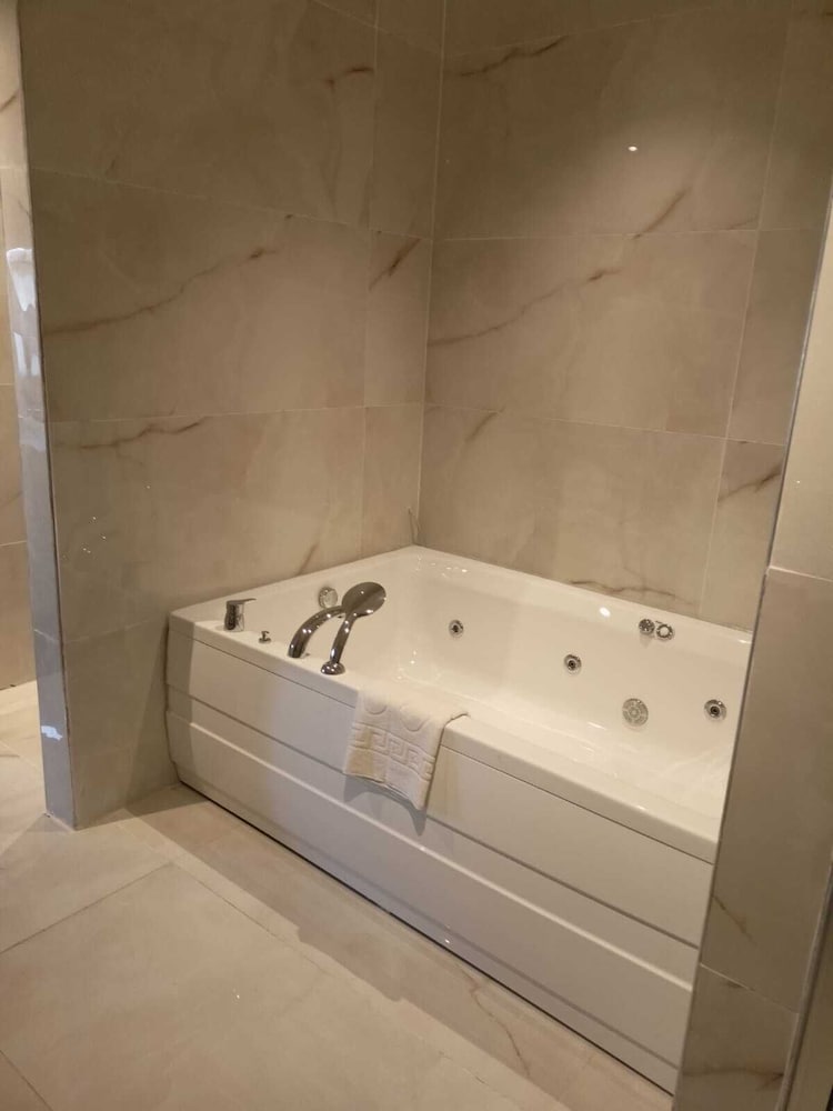 

Firenze - Büyükçekmece - Livello Hotel