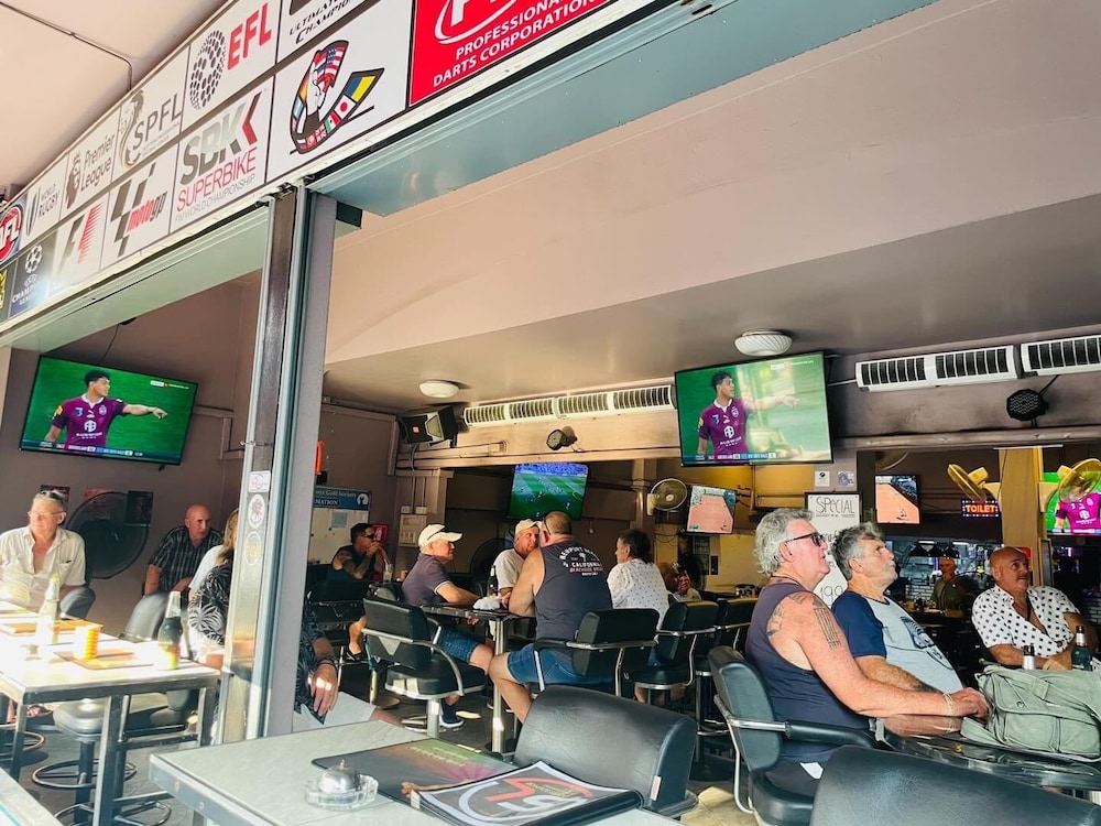 

Milano - Pattaya - The Sports Lounge